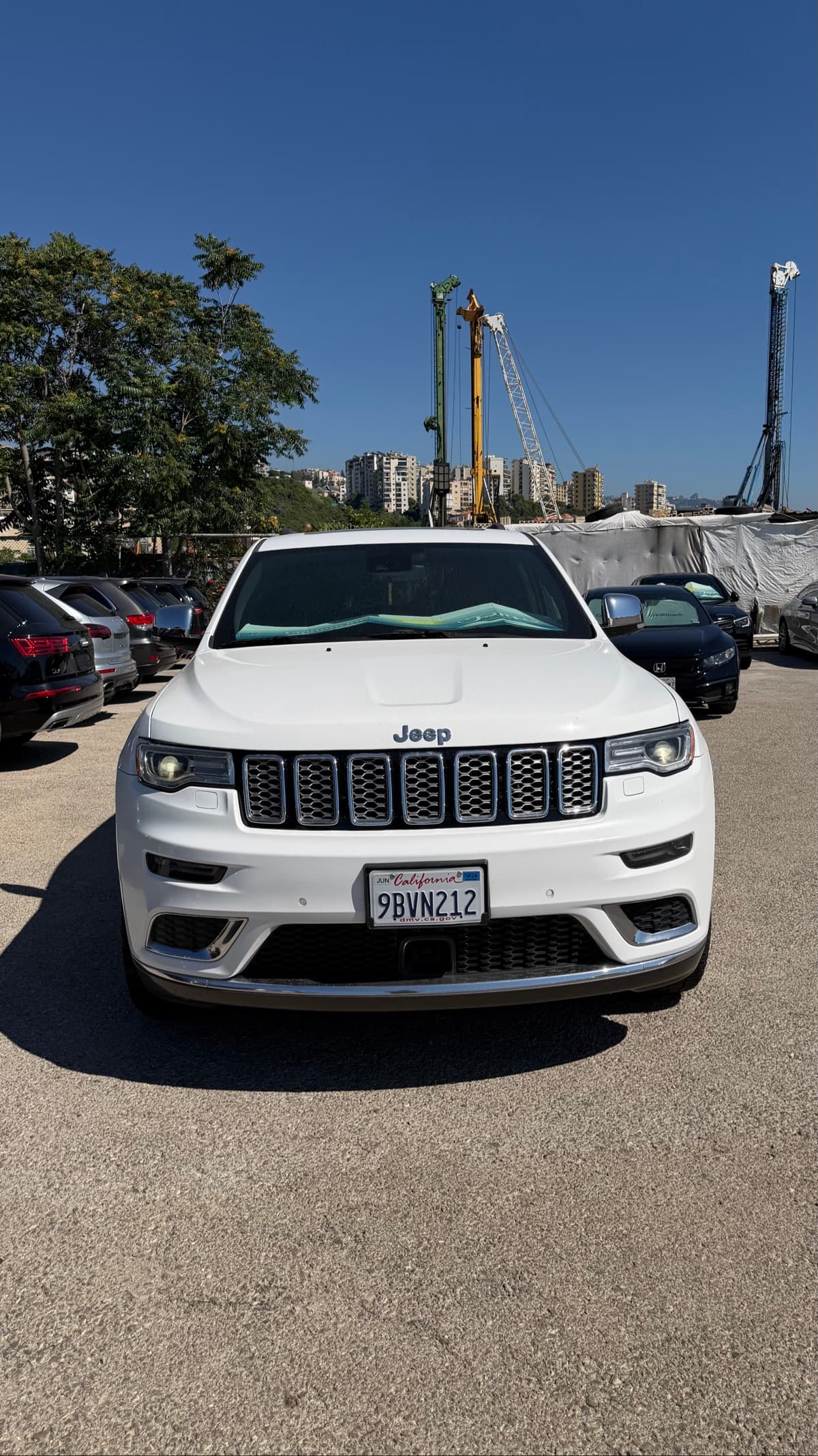 Jeep Grand Cherokee summit V8