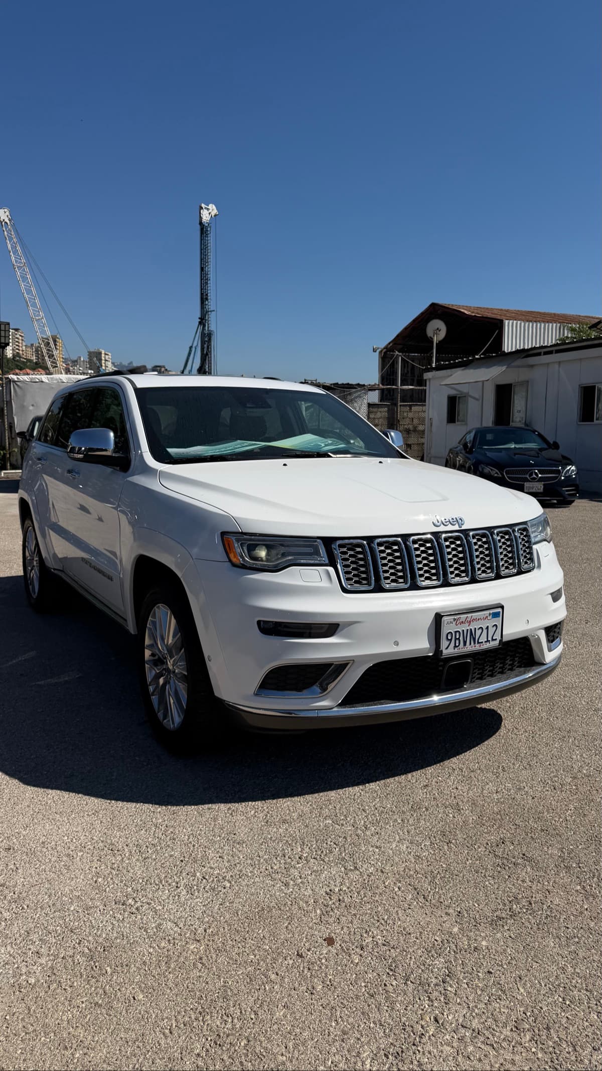 Jeep Grand Cherokee summit V8