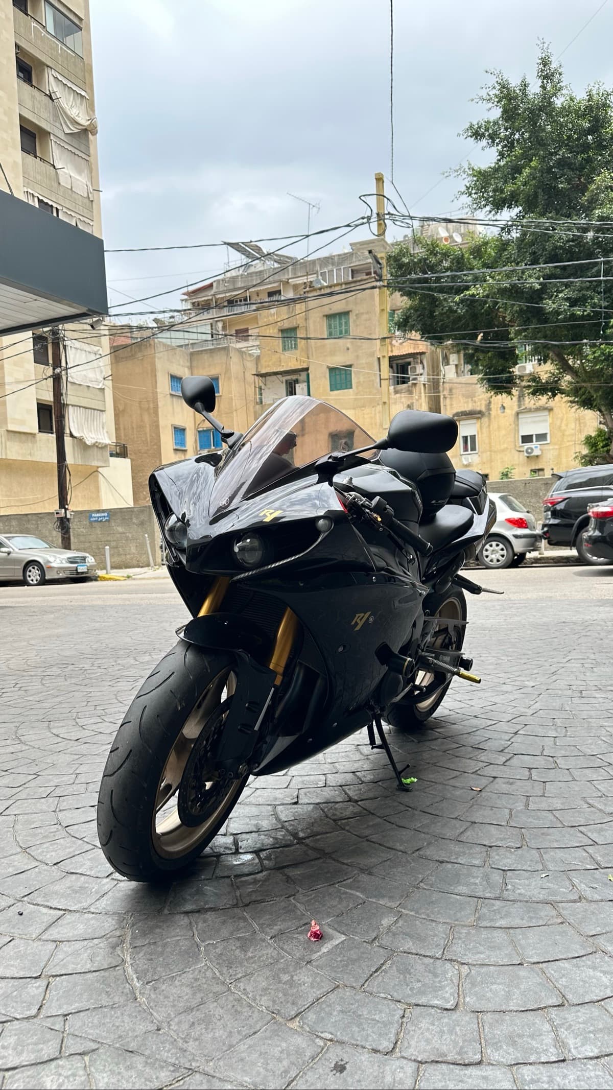 Yamaha YZF-R1