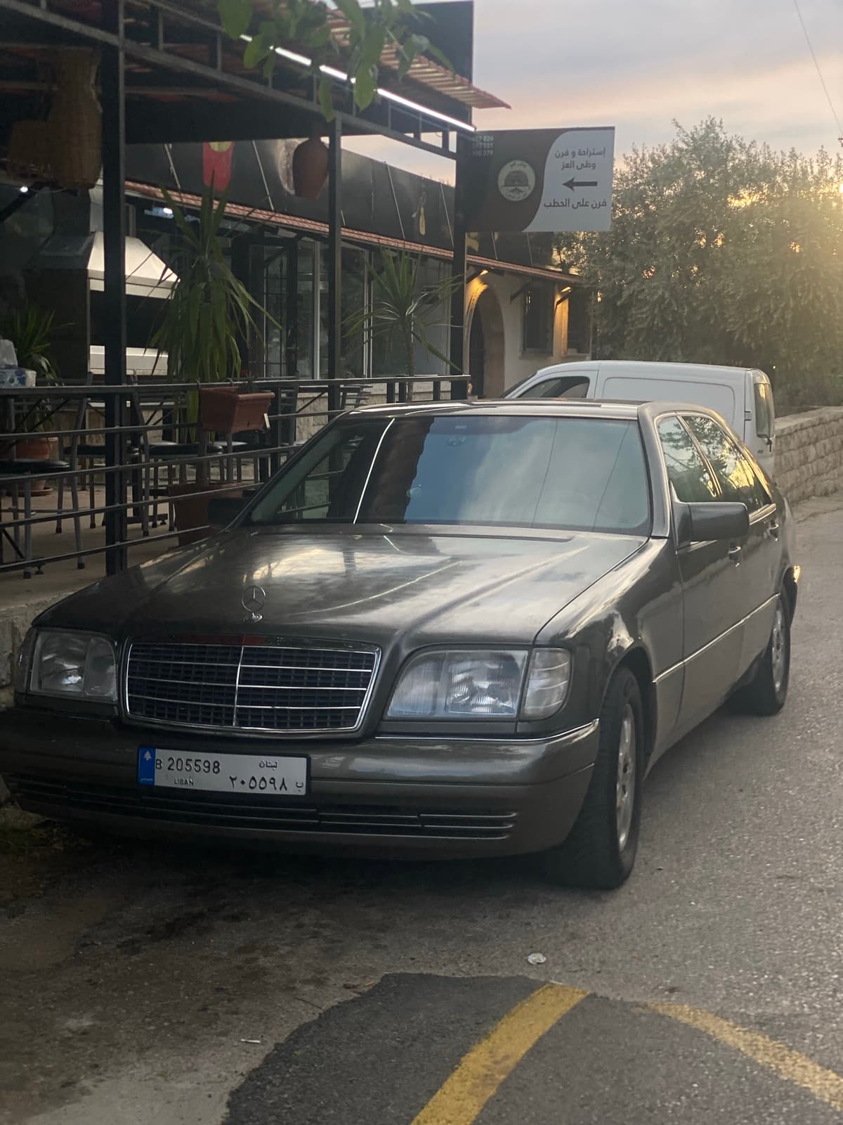 Mercedes-Benz S320