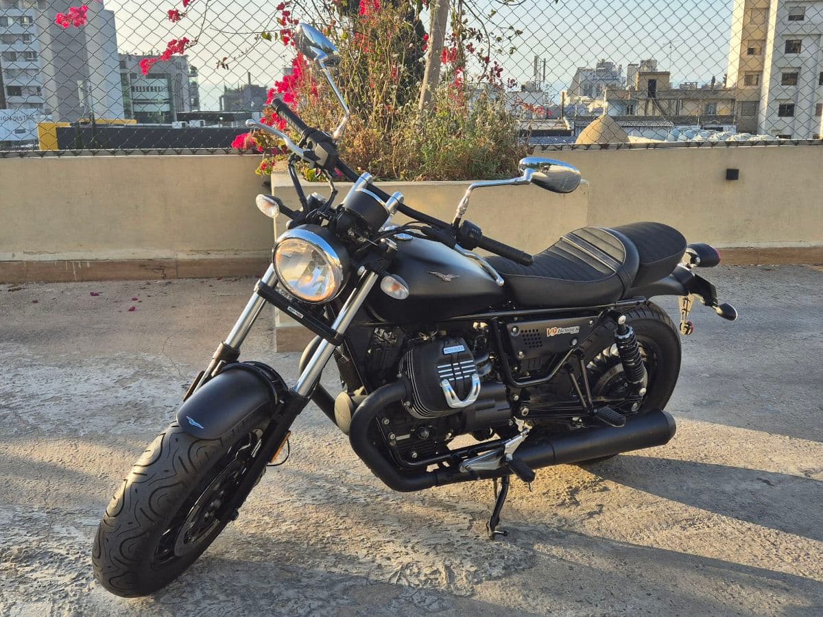 Moto Guzzi V9 Bobber